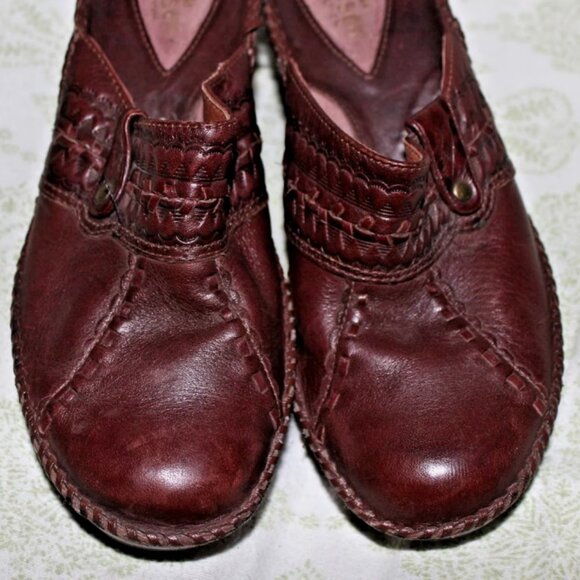 Clarks Artisan Collection Size 7 M Women's Clog Shoes Dark Brown Slip On Leather - Picture 4 of 9